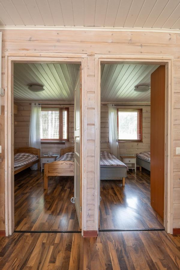库尔塔拉平房旅馆 Korkeakoski  外观 照片